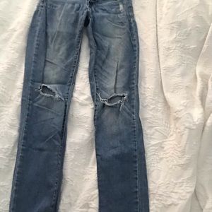 Distressed Straight Leg Jean